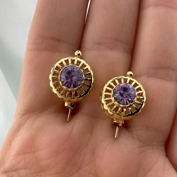 Vintage Gold Amethyst Earrings – Purple Crystal Drop – Retro Elegant Style - Picture 4 of 6